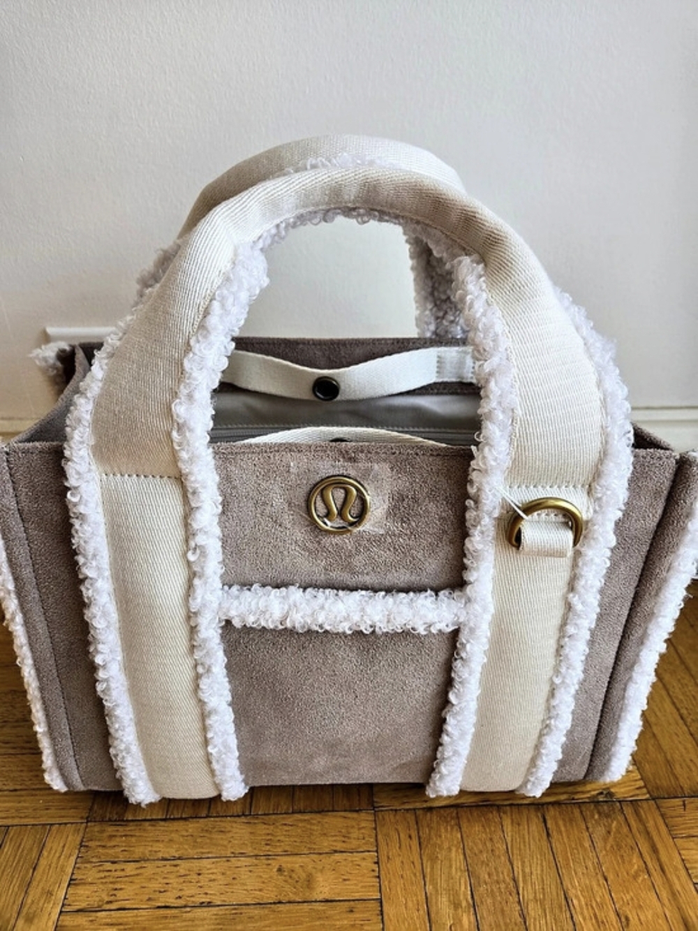 Brand New With Tags Lululemon City Adventurer Tote Mini Faux Shearling